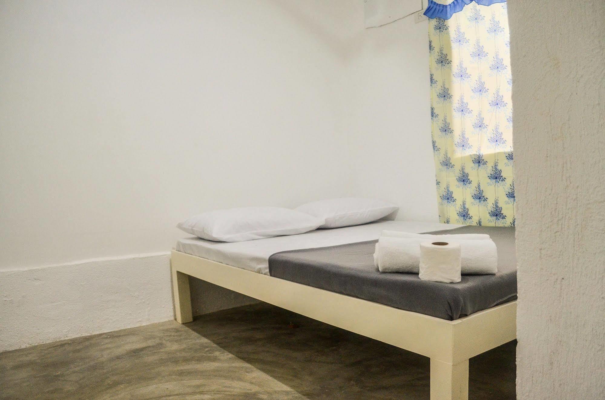 Dormitelsph El Nido Hostel Ngoại thất bức ảnh
